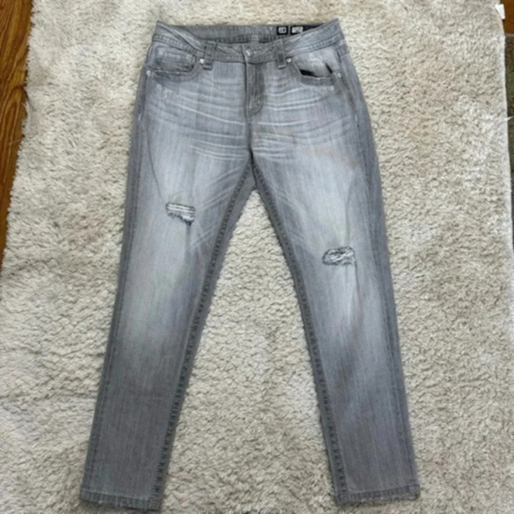 Miss Me Women’s boyfriend Ankle  Jeans size 28